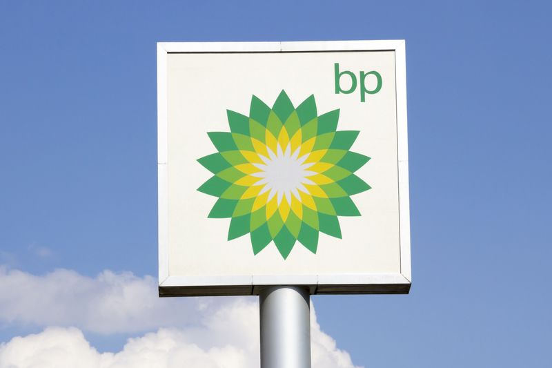 英国对油气公司征收暴利税 BP放话称重新考虑投资计划